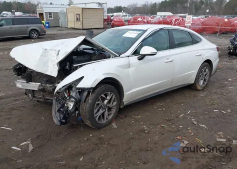 2021 Hyundai Sonata Sel z USA, uszkodzony, nr VIN 5NPEL4JA3MH104941